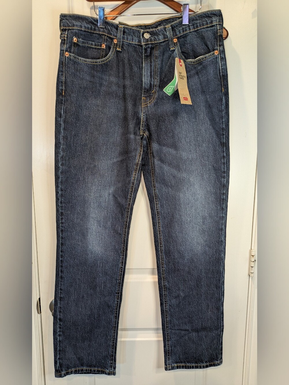 NWT Levi’s 541 Athletic Taper Stretch Jeans Mens 34x32 Dark Wash